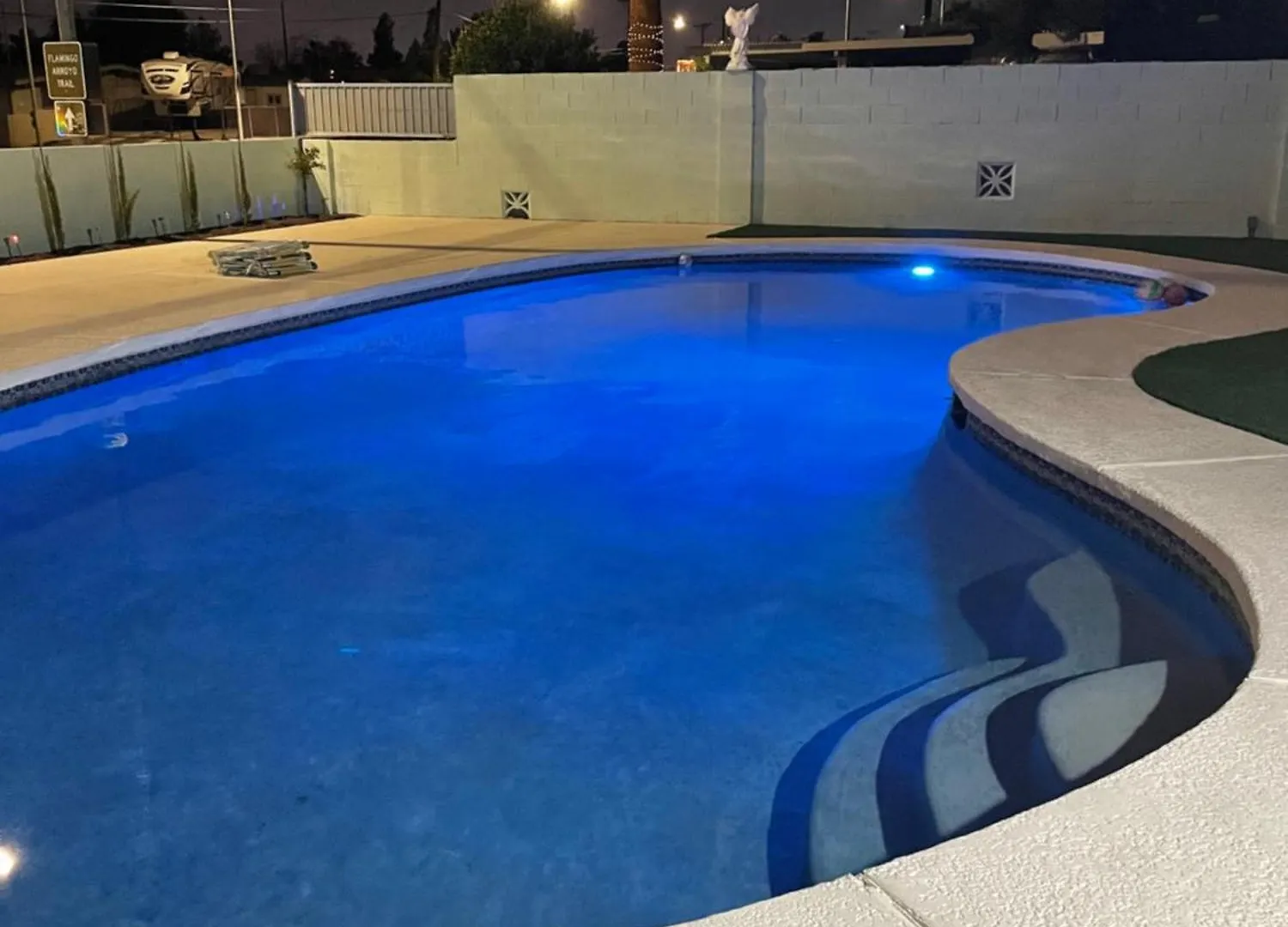 Adorable Private Suite With Pool Pets R Welcome Las Vegas Apartment